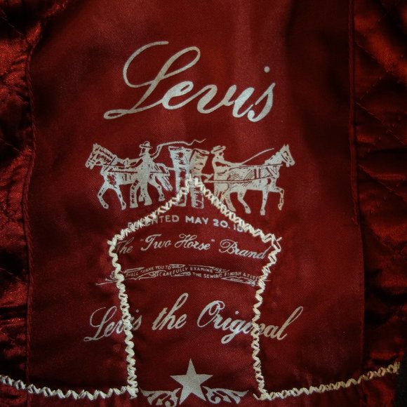 Rare One-of-a-Kind Vintage Levi's Pea Coat featuring Custom MadAndie Cross - M - Picture 6 of 9